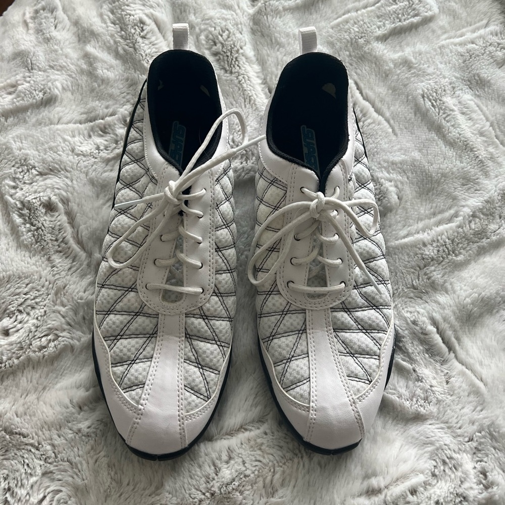 Ladies white golf shoes
